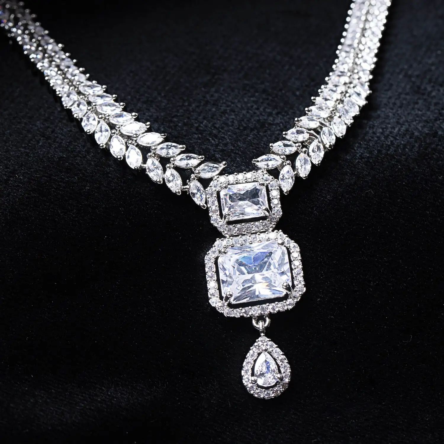 Nishqa – Dual Crystal Drop American Diamond Set